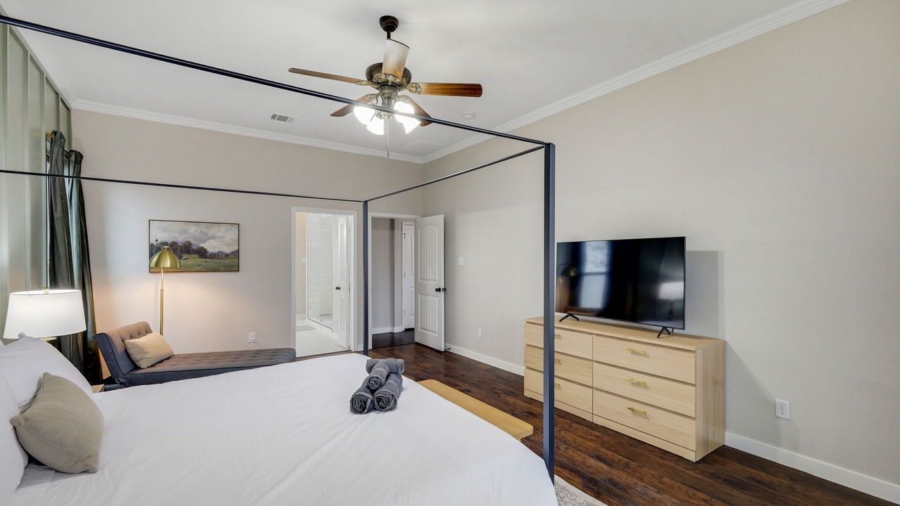 Photo of Bedroom in Waxahachie