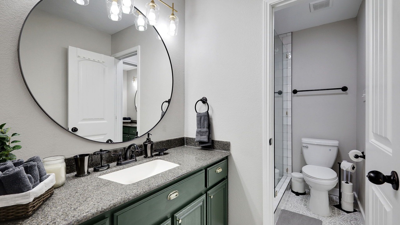 Photo of Bathroom in Waxahachie