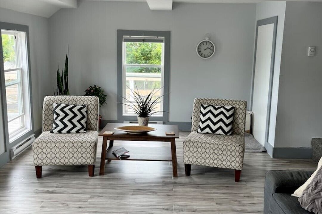 Photo of Livingroom in Northwest Cove