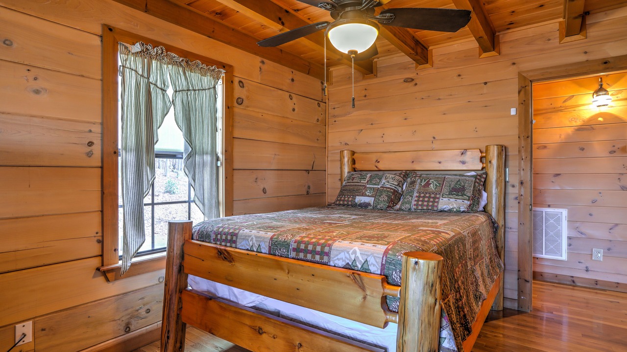 Photo of Bedroom in Blue Ridge