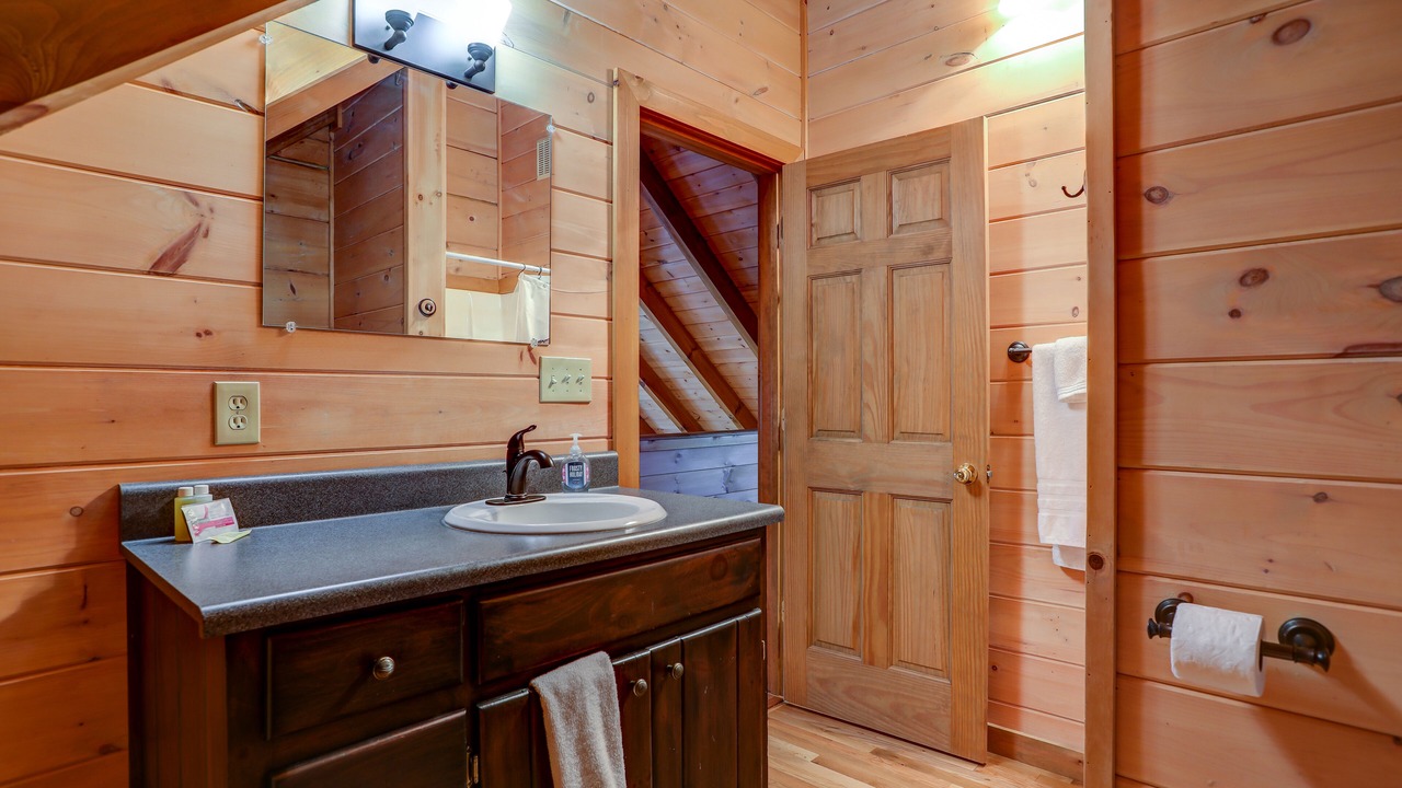 Photo of Bathroom in Blue Ridge