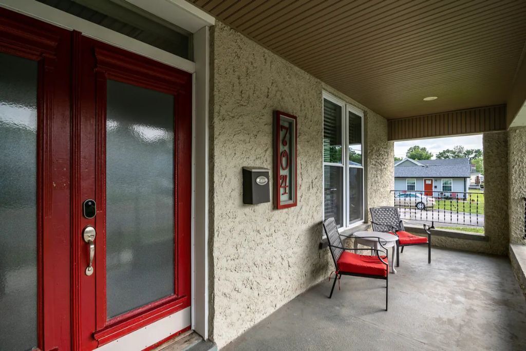 Photo of Patio Balcony in Jeffersonville