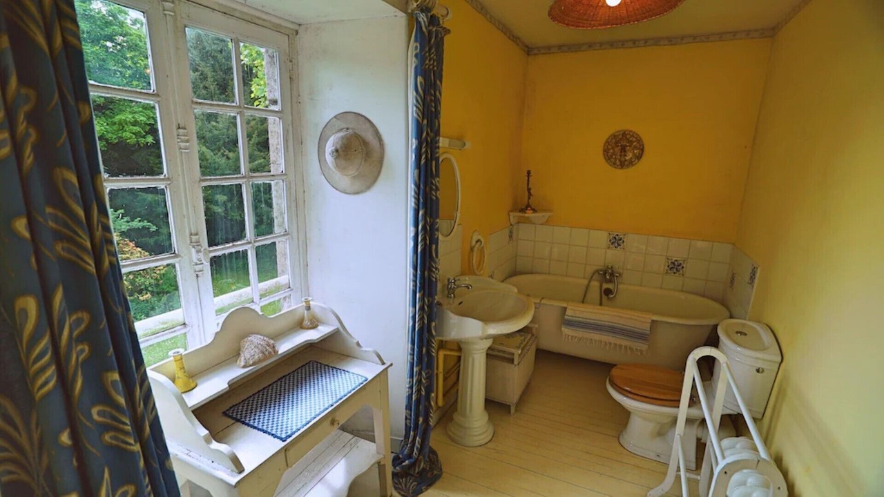 Photo of Bathroom in Tamerville