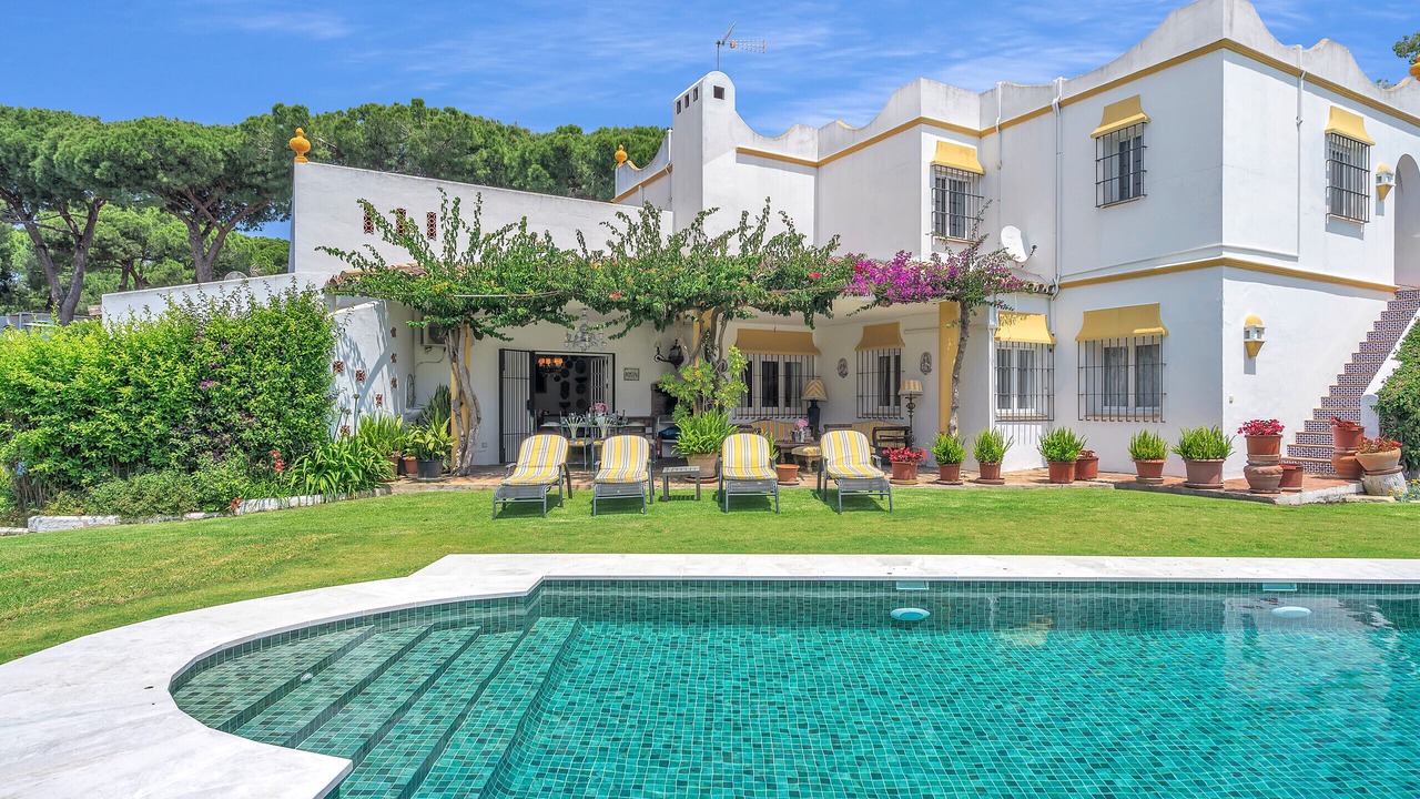 Photo of Outdoor in El Paraiso