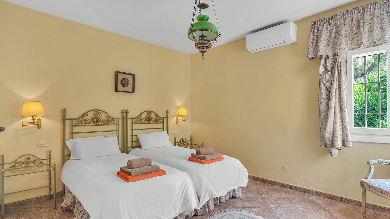 Photo of Bedroom in El Paraiso