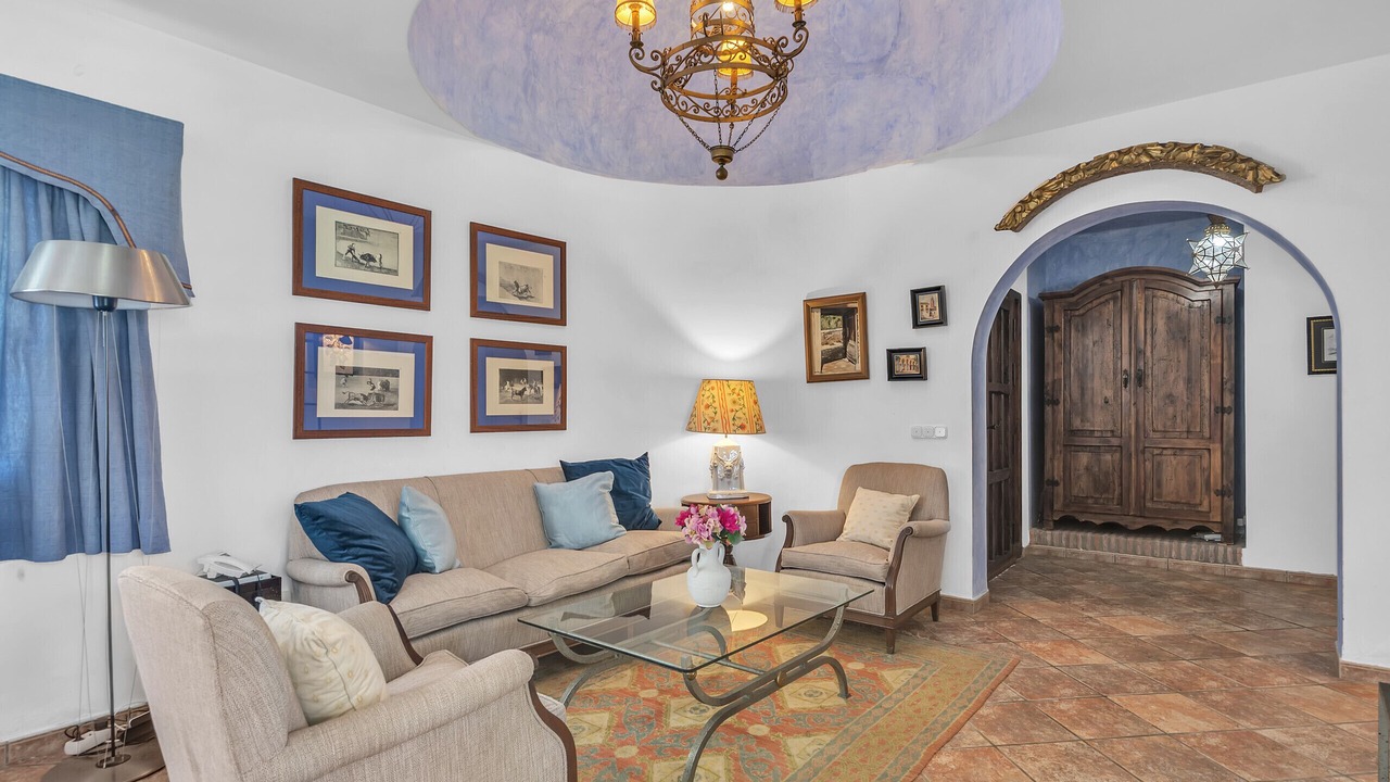 Photo of Livingroom in El Paraiso