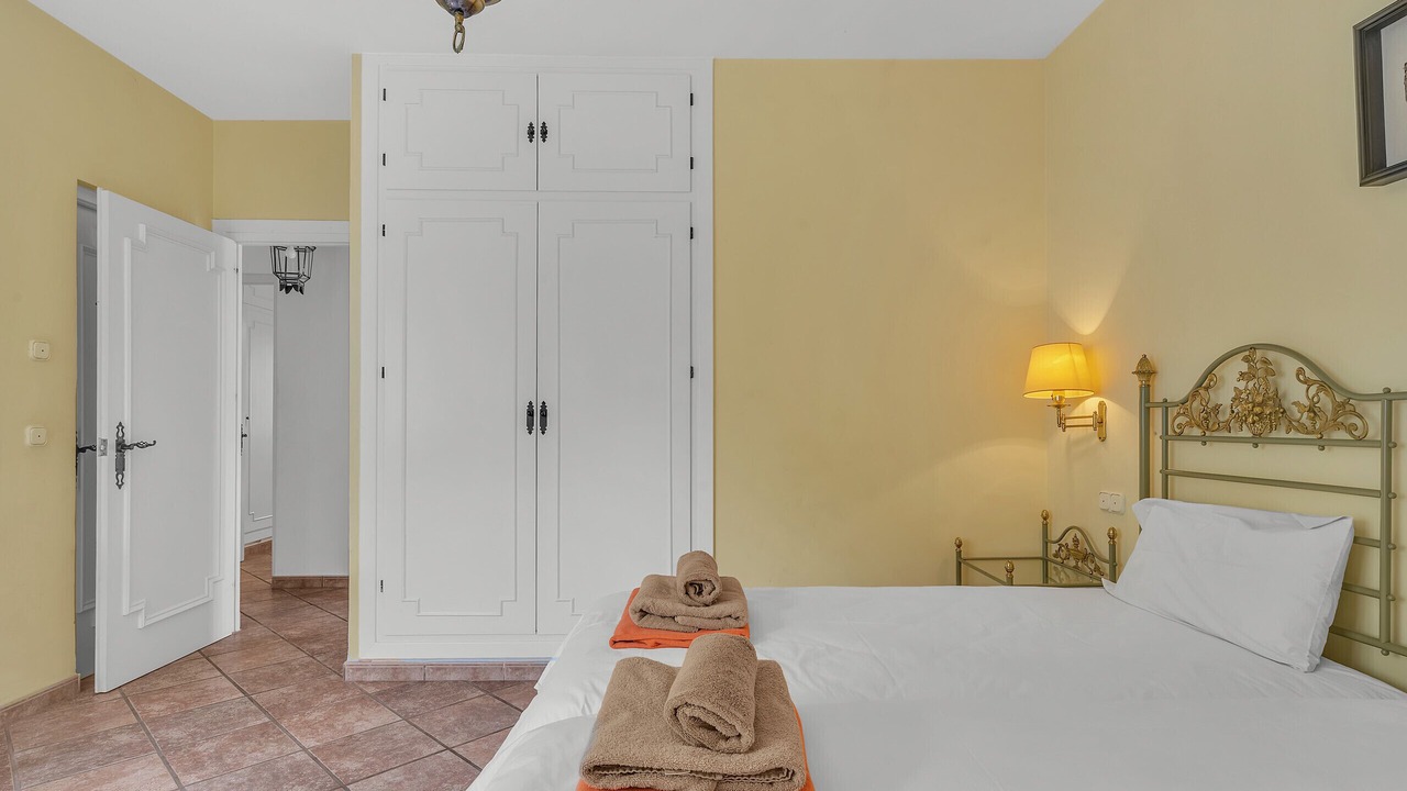 Photo of Bedroom in El Paraiso