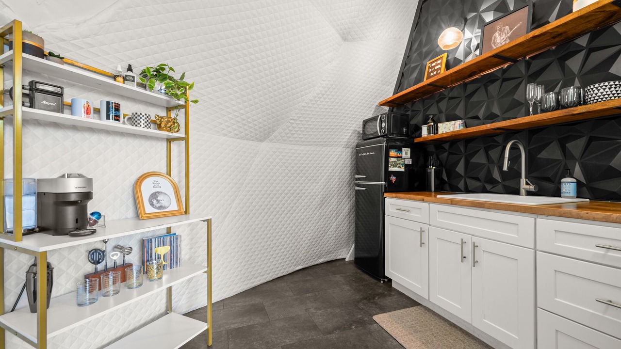 Photo of Kitchen in Big Bee Creek