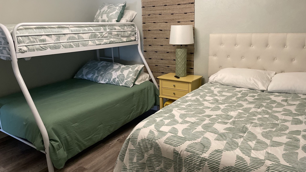 Photo of Bedroom in Tool