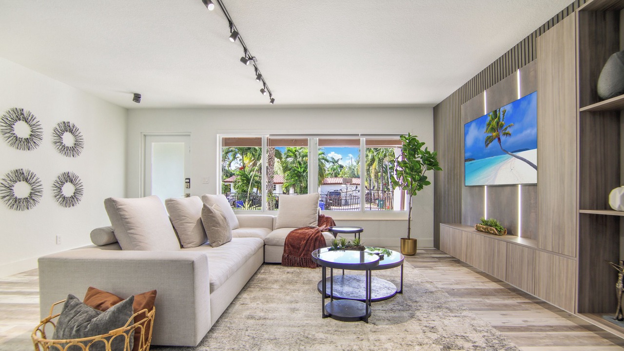 Photo of Livingroom in Miami Shores
