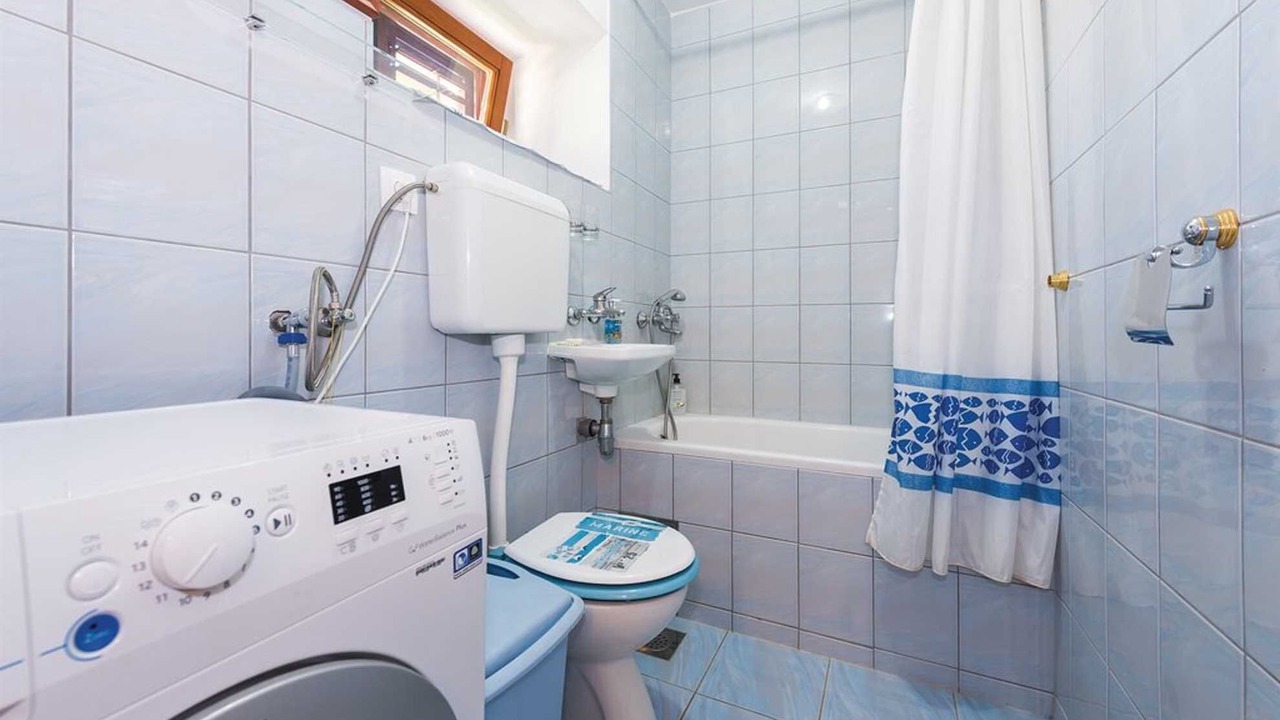 Photo of Bathroom in Oklaj