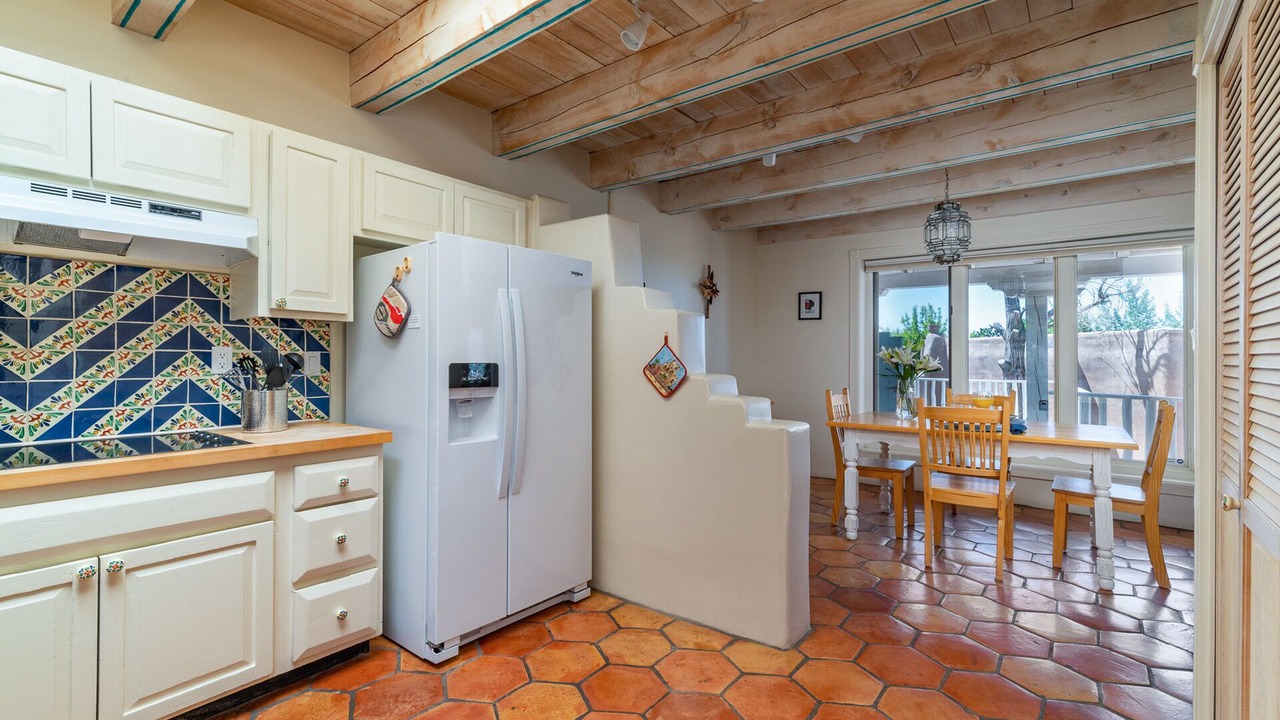 Photo of Kitchen in Northeast Santa Fe