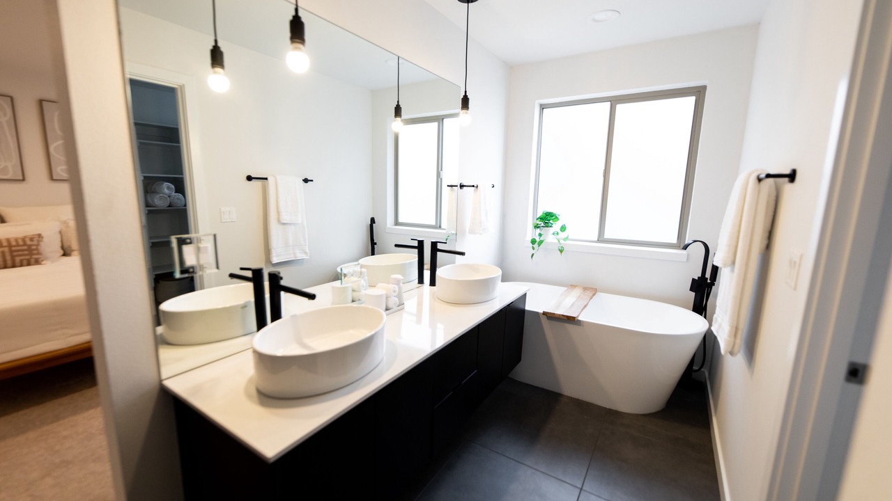 Photo of Bathroom in Minnehaha