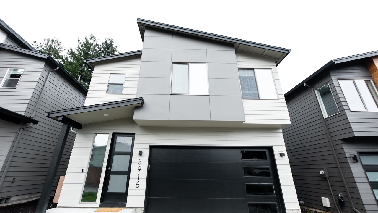 Photo of Outdoor in Minnehaha