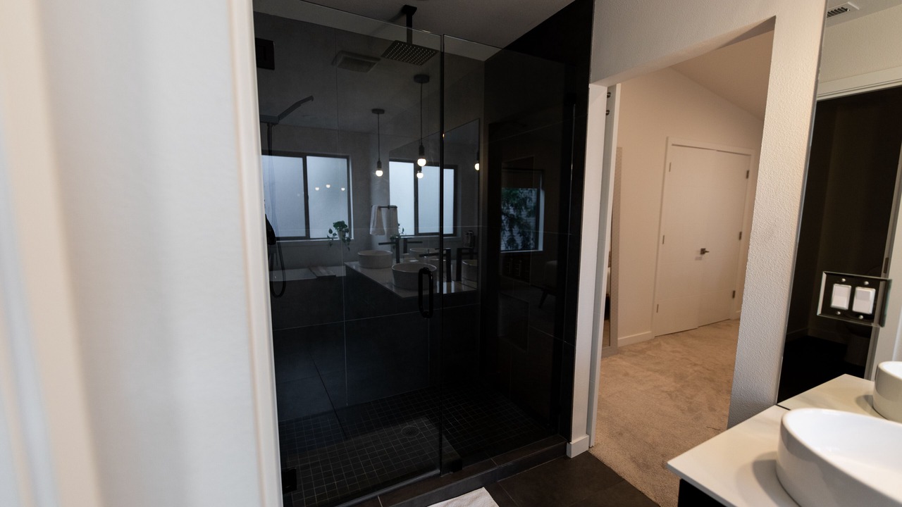 Photo of Bathroom in Minnehaha