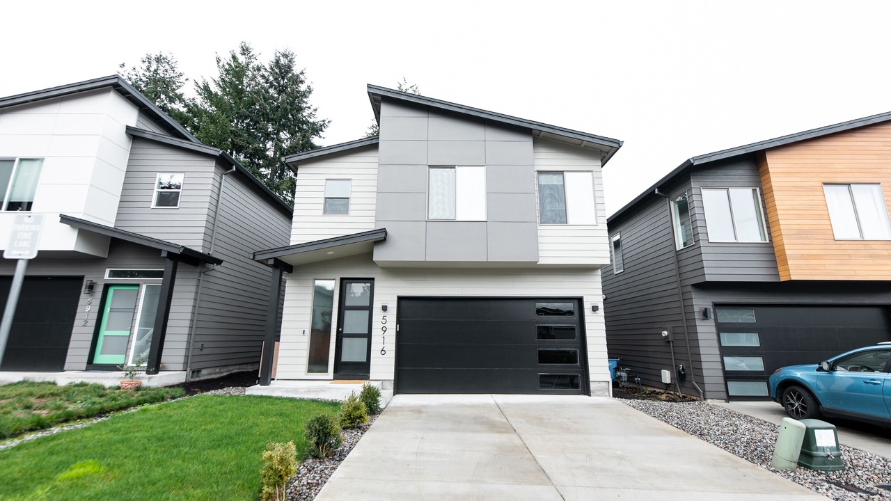 Photo of Outdoor in Minnehaha