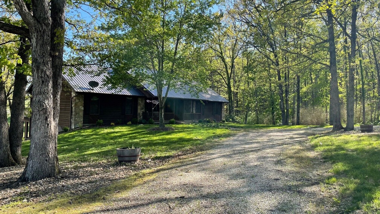 Photo of Outdoor in Linn