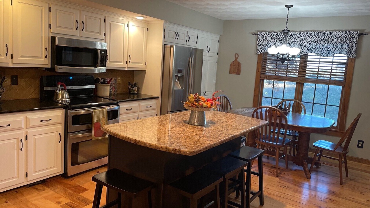 Photo of Kitchen in Linn