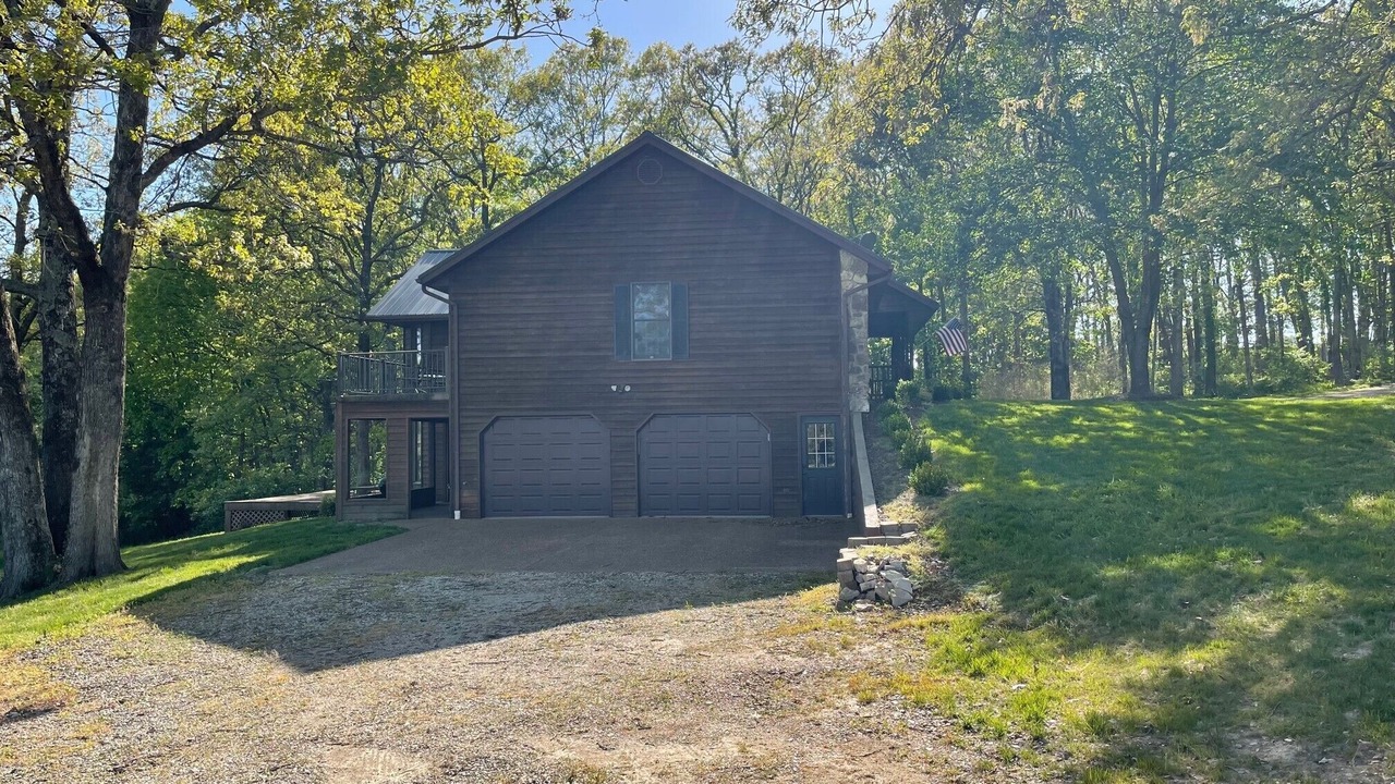Photo of Outdoor in Linn