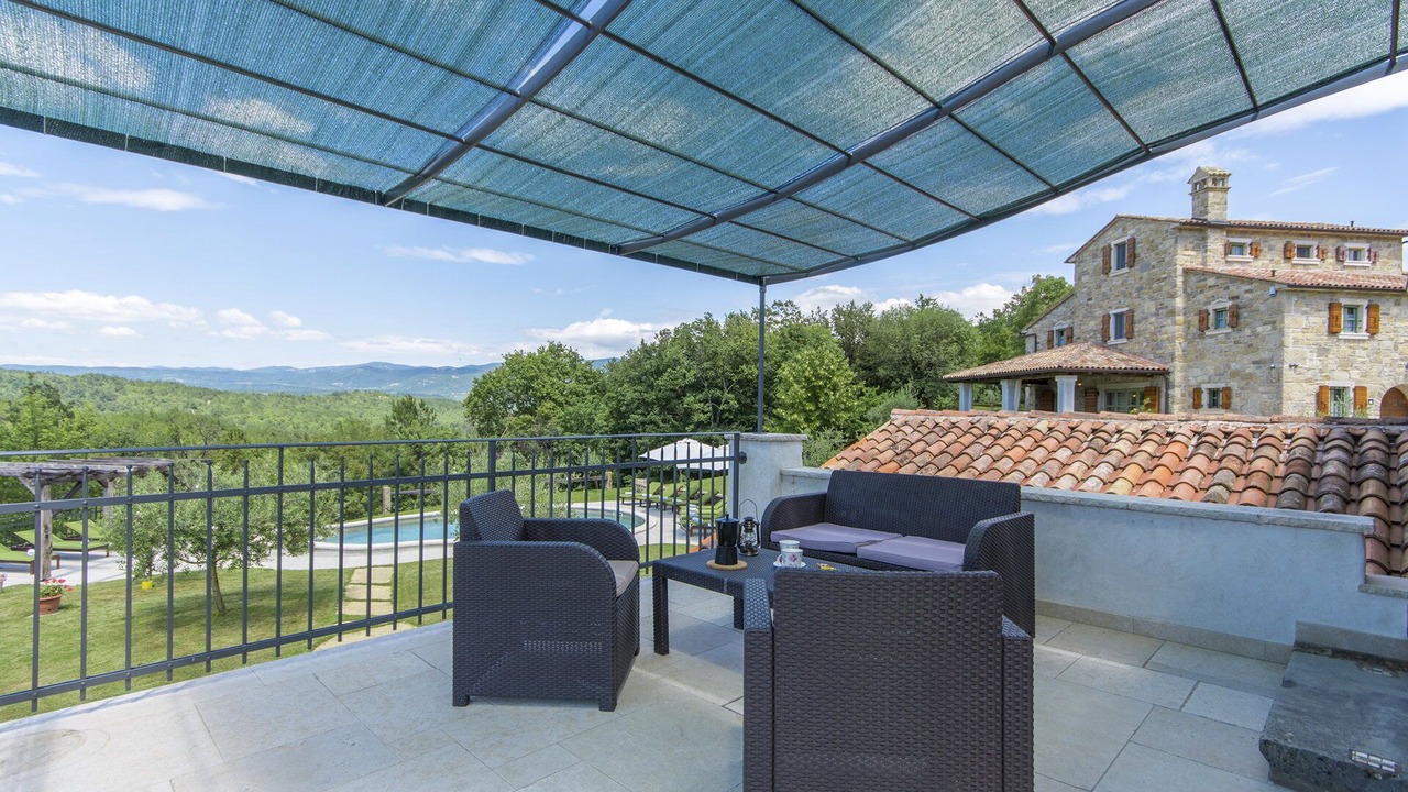 Photo of Patio Balcony in Boljun