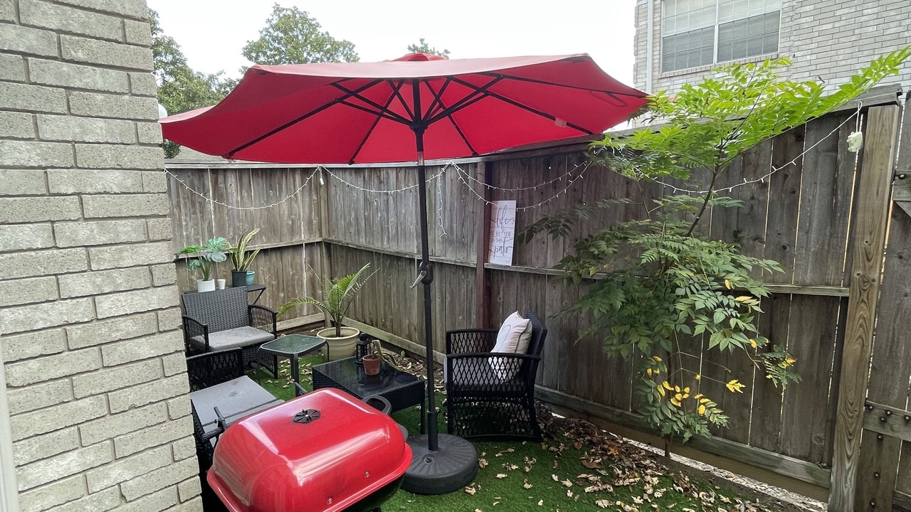 Photo of Patio Balcony in Woodlake - Briar Meadow