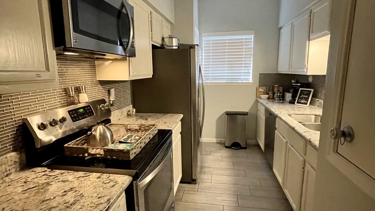 Photo of Kitchen in Woodlake - Briar Meadow