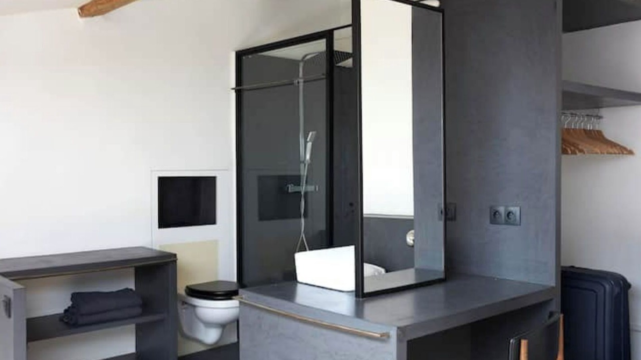 Photo of Bathroom in Saint-Victor