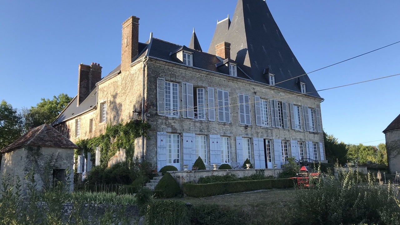 Photo of Outdoor in Essay