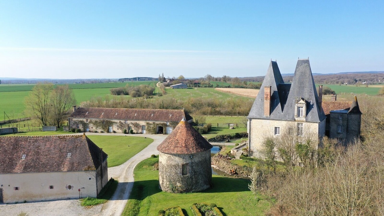 Photo of Outdoor in Essay