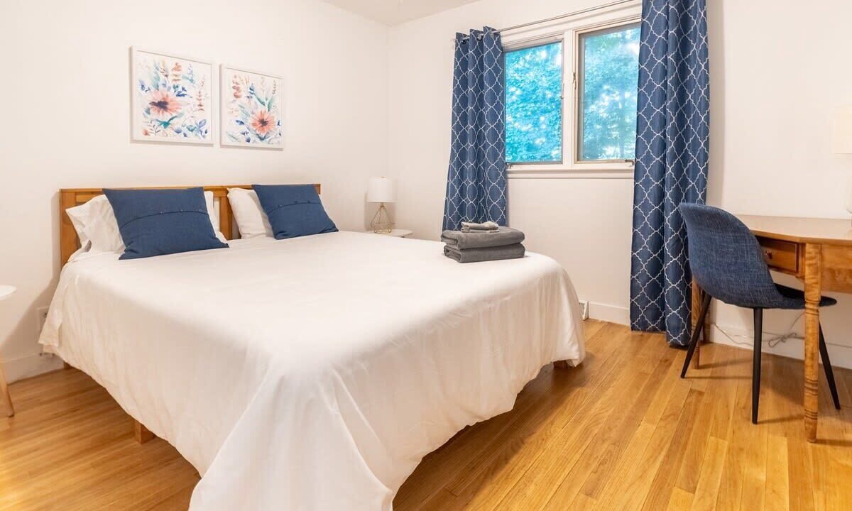 Photo of Bedroom in Berrien Springs