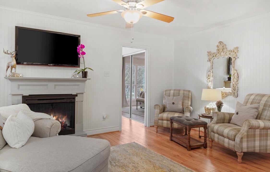 Photo of Livingroom in Montgomery