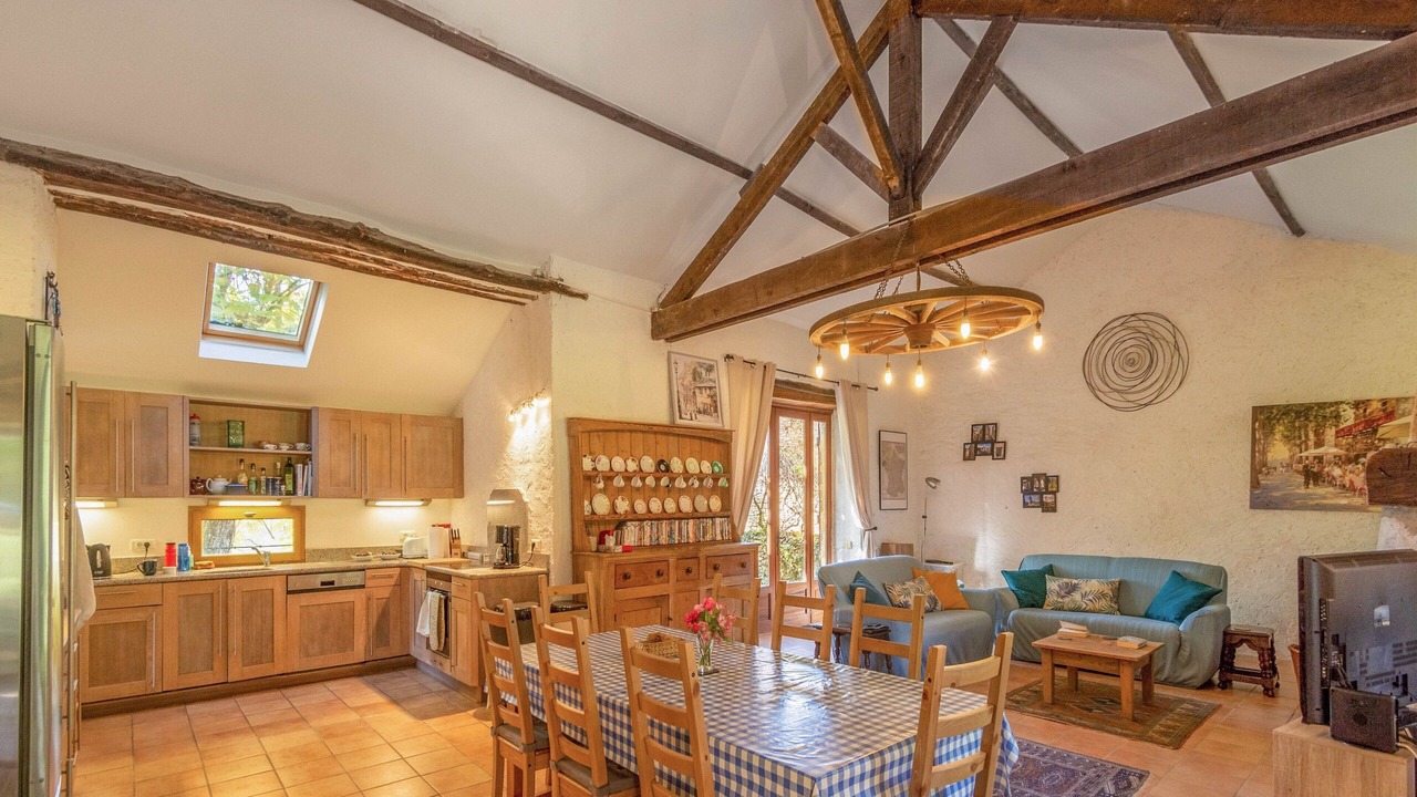 Photo of Livingroom in Montcabrier