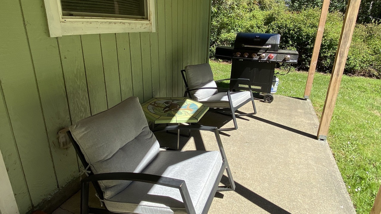 Photo of Patio Balcony in Crescent City