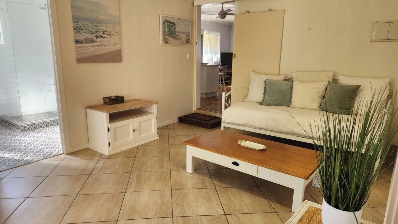 Photo of Livingroom in Beachmere