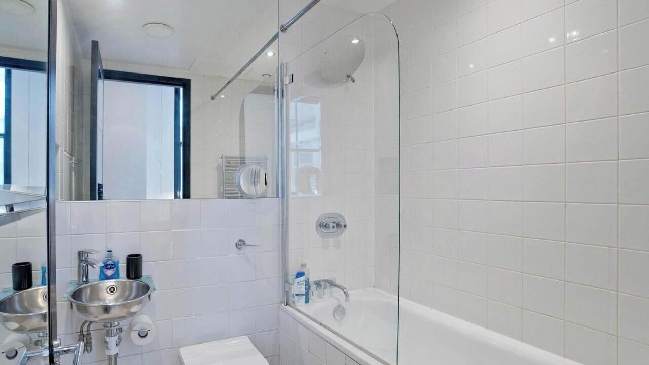 Photo of Bathroom in Brompton & Hans Town