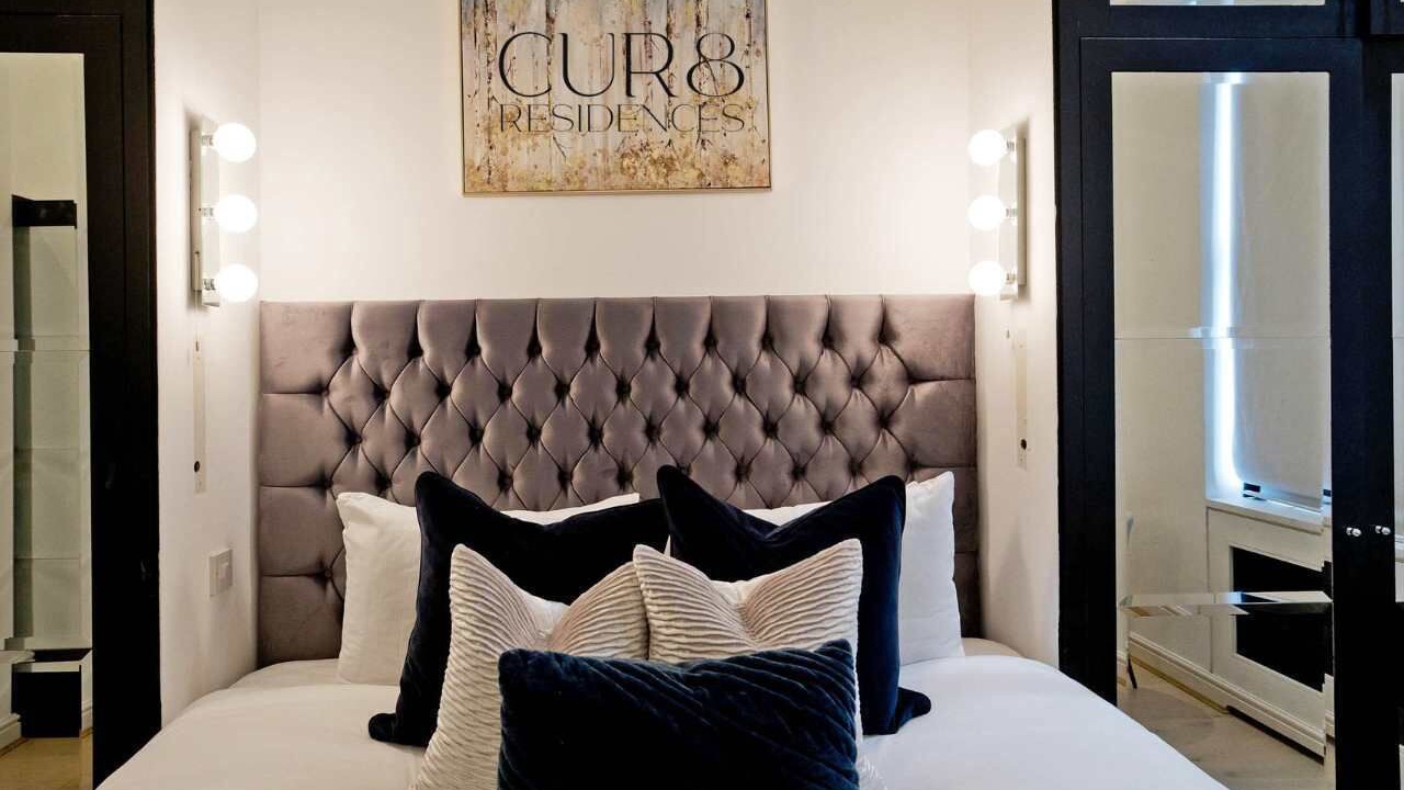 Photo of Others in Brompton & Hans Town