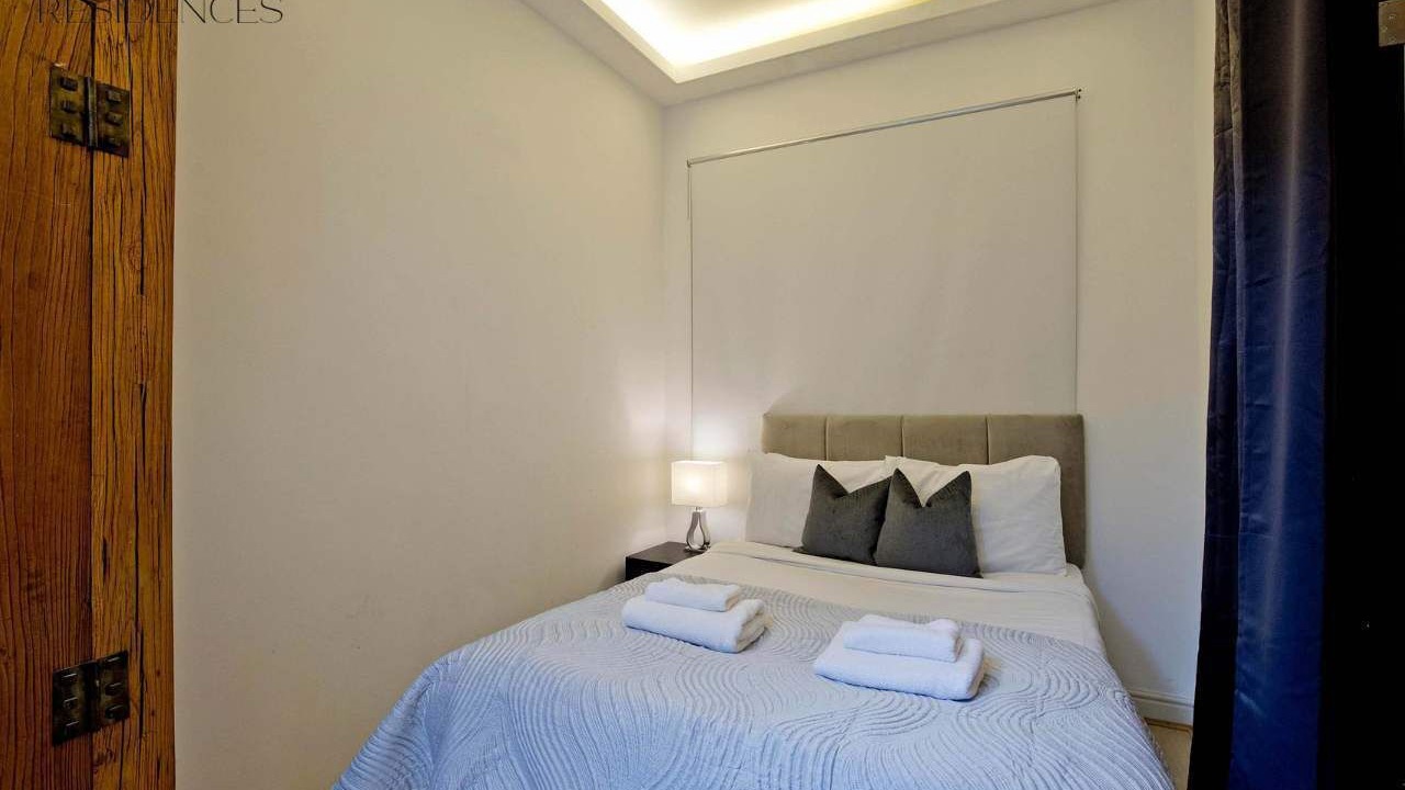 Photo of Others in Brompton & Hans Town