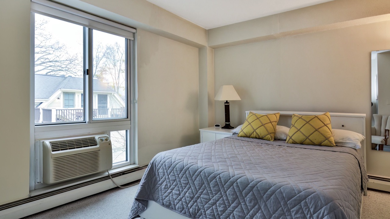 Photo of Bedroom in Mid-Cambridge