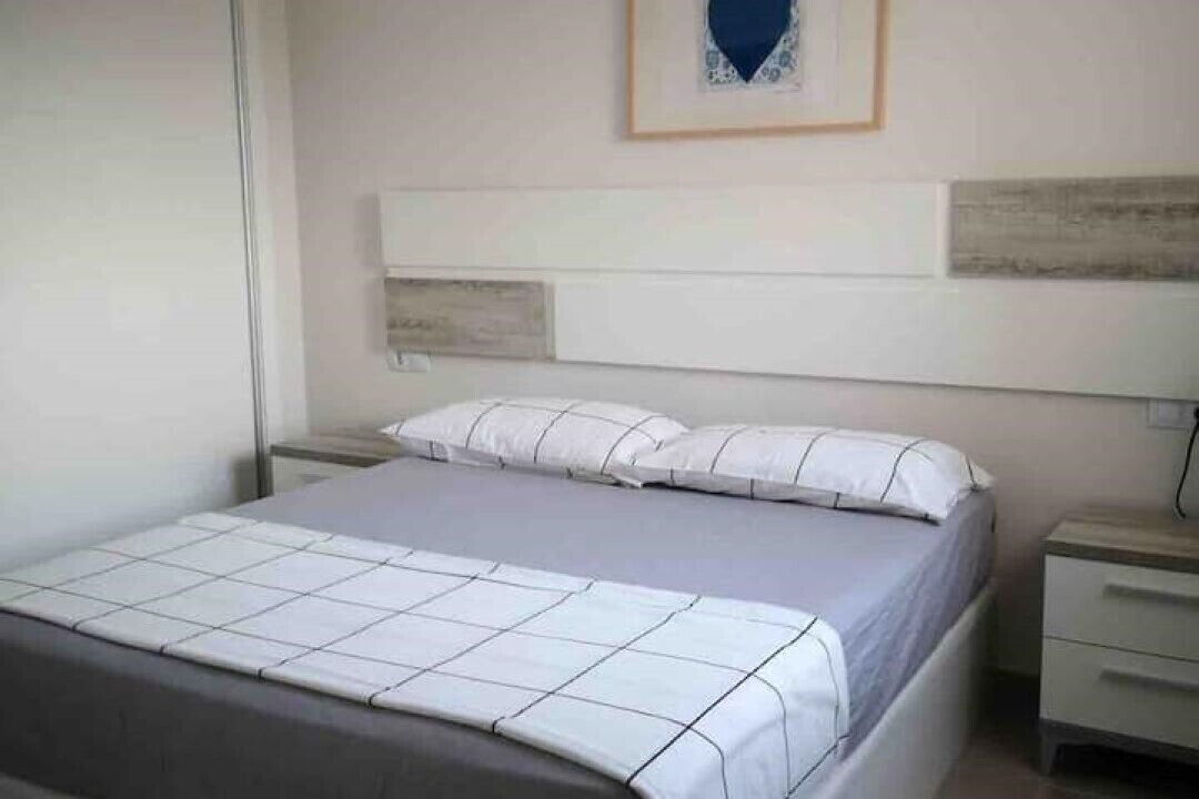 Photo of Bedroom in Los Altos
