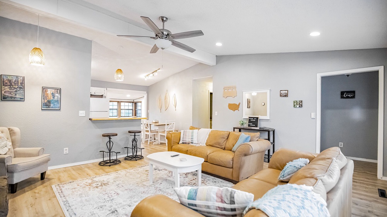 Photo of Livingroom in Bella Vista