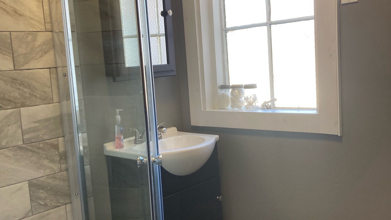 Photo of Bathroom in Midway