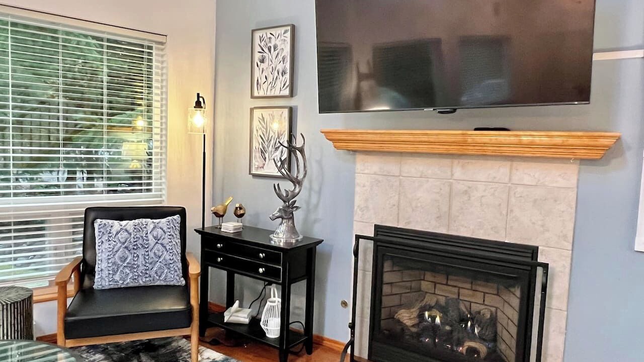Photo of Livingroom in Packwood