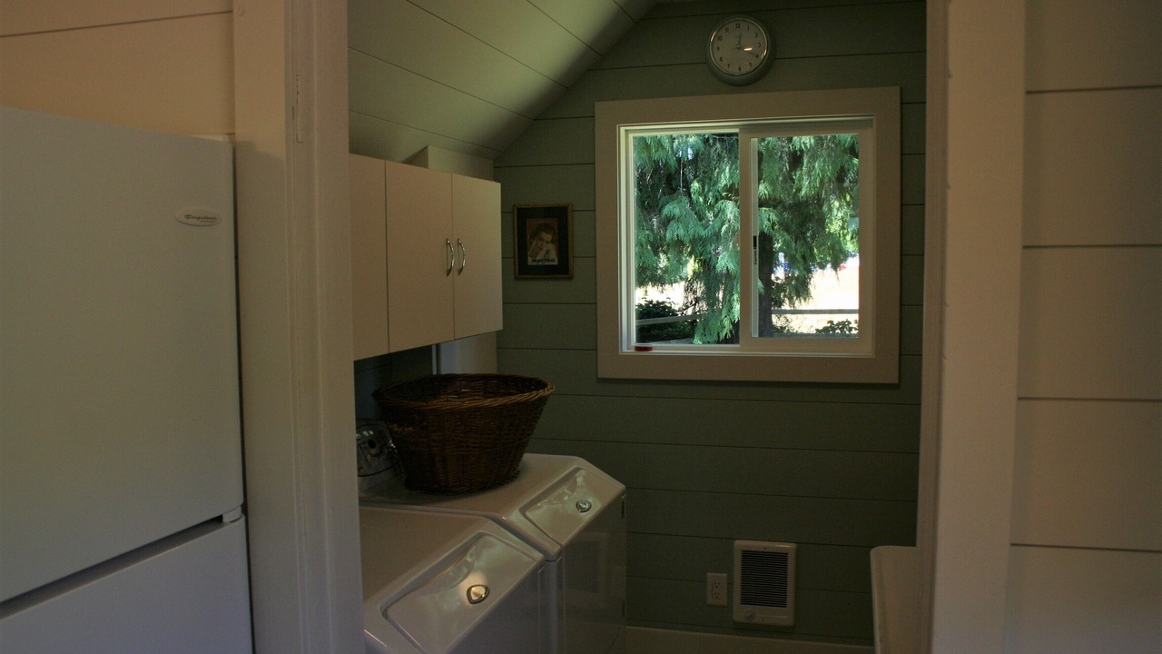 Photo of Bedroom in Mapleton