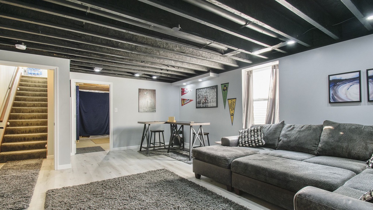 Photo of Livingroom in Northeast South Bend