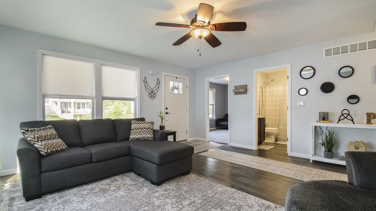 Photo of Livingroom in Northeast South Bend
