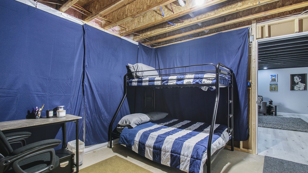 Photo of Bedroom in Northeast South Bend