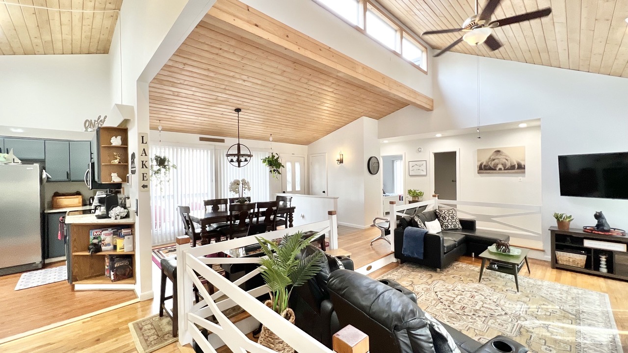Photo of Livingroom in Basye