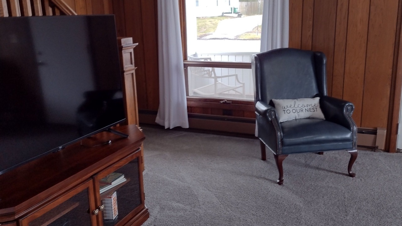 Photo of Bedroom in Conneaut