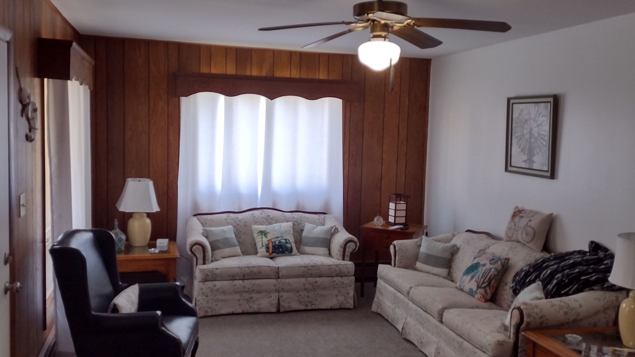 Photo of Bedroom in Conneaut