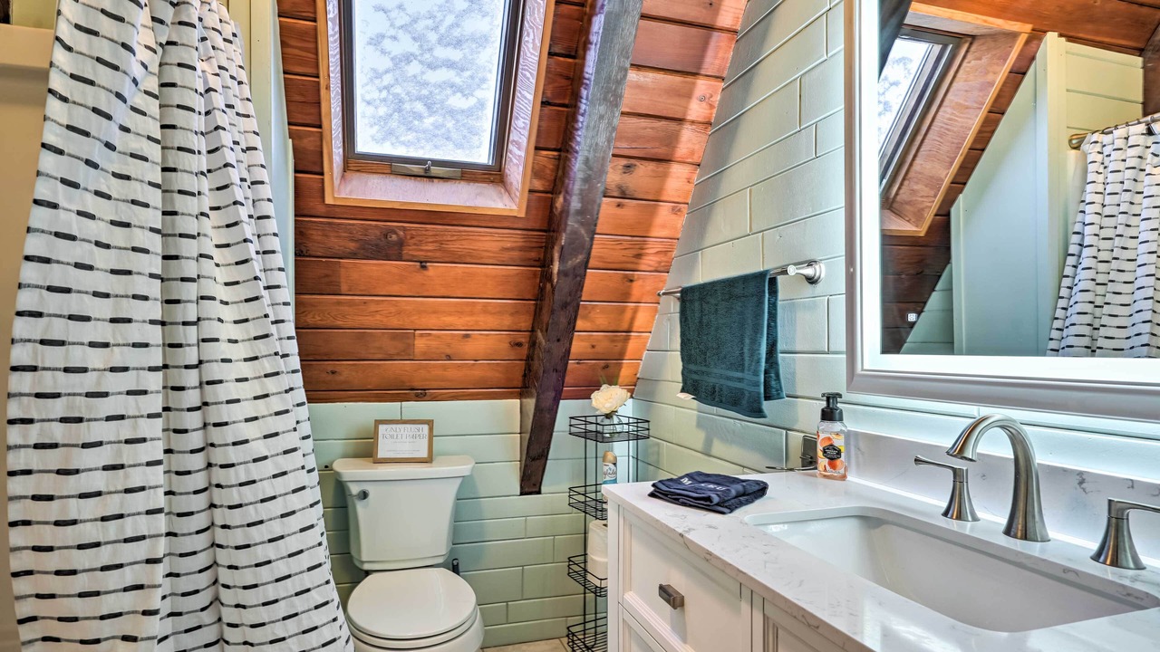 Photo of Bathroom in LaFayette